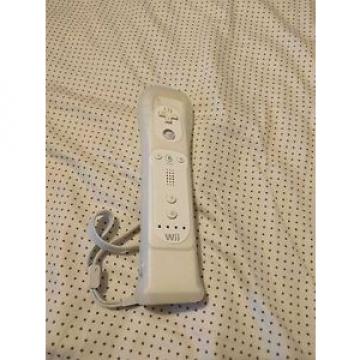 Genuine Official Wiimote with motion plus adapter &amp; sleeve. Fully working!