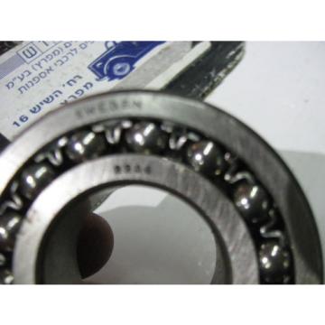 SKF 2206, double row, self-aligning bearing 30mm ID x 62 mm OD x 20mm SWEDEN