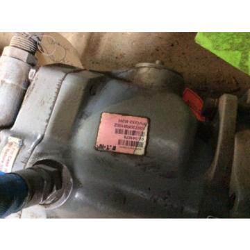 Perfection Servo Hydrulic pump/tank, Vickers 10hp motor, 47&#034;16&#034;29&#034; tank size Pump