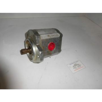 Haldex/Barnes W15A138L5K01N Hydraulic Gear Type Pump