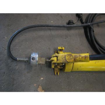 Enerpac P801 Hydraulic Hand 1000psi W/ Hose And Pressure Gage Pump