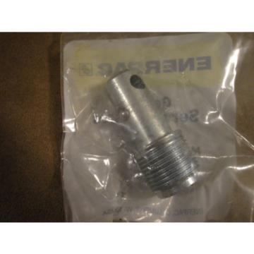 ENERPAC MZ4008 Tube Male Adapter, For 5 Ton RC Cylinders Pump