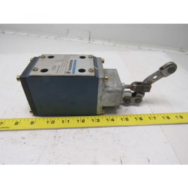 Mannesmann Rexroth 5-4WMRA 10 D32 Lever Operated Directional Spool Valve #2 image