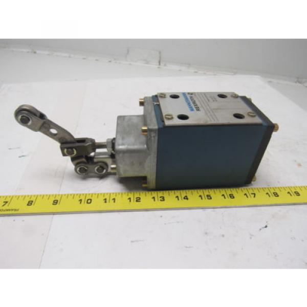 Mannesmann Rexroth 5-4WMRA 10 D32 Lever Operated Directional Spool Valve #4 image