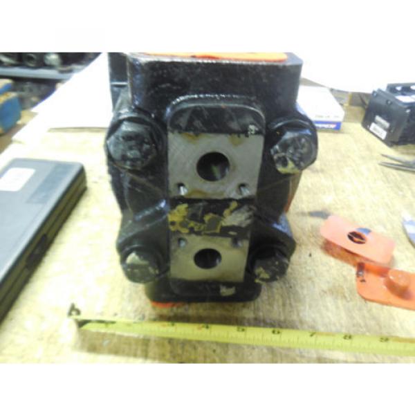 NEW PARKER COMMERCIAL HYDRAULIC # 3239210054 Pump #5 image